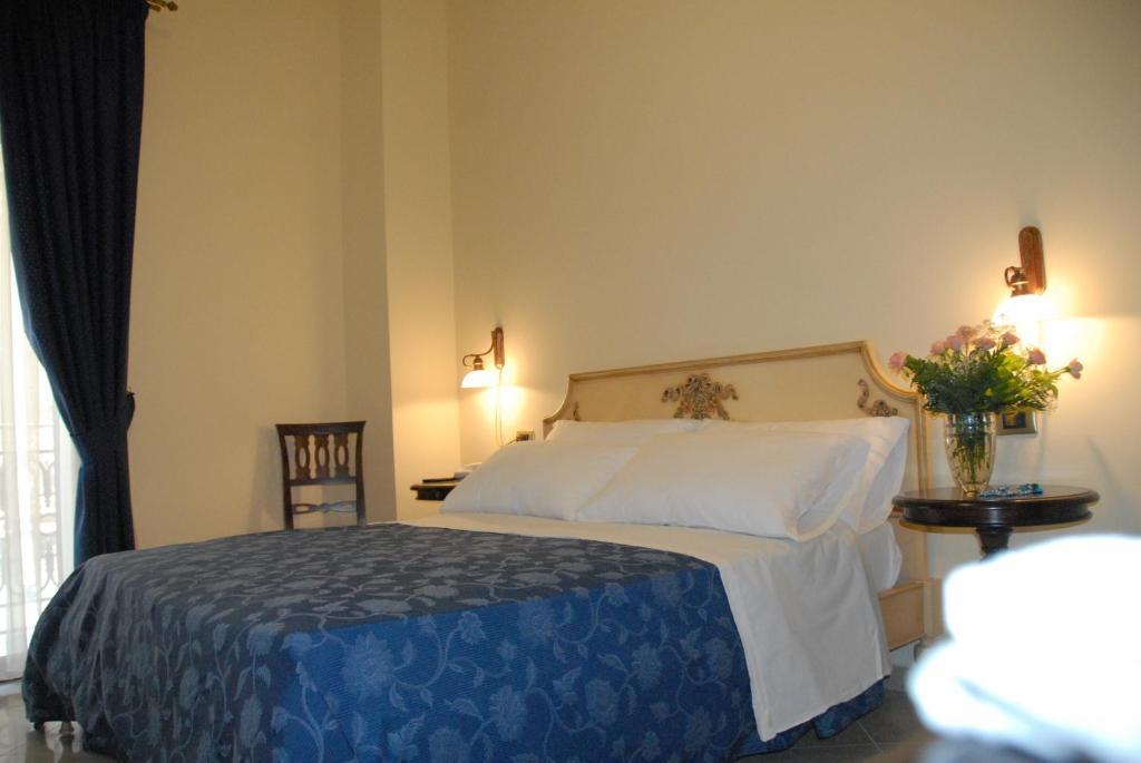 Bed and Breakfast Garibaldi Relais Sciacca Habitación foto